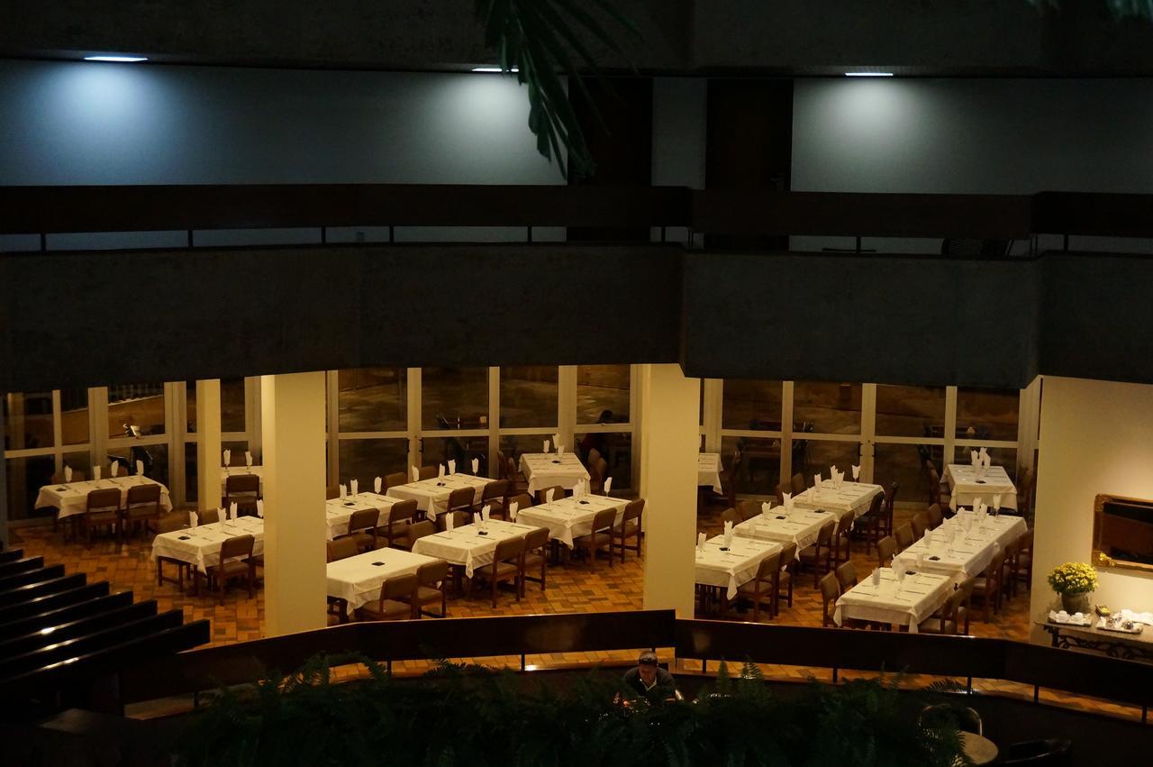 Hotel Beira Rio 伊通比亚拉 外观 照片